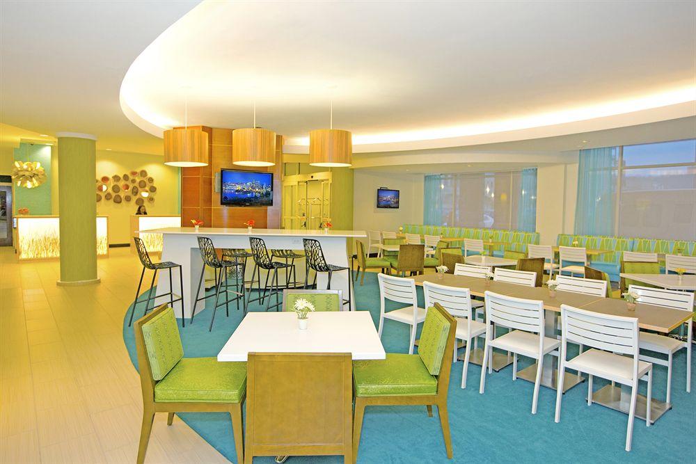 Springhill Suites By Marriott Pittsburgh North Shore Bagian luar foto