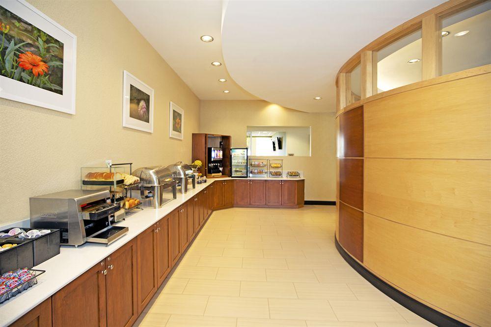 Springhill Suites By Marriott Pittsburgh North Shore Bagian luar foto