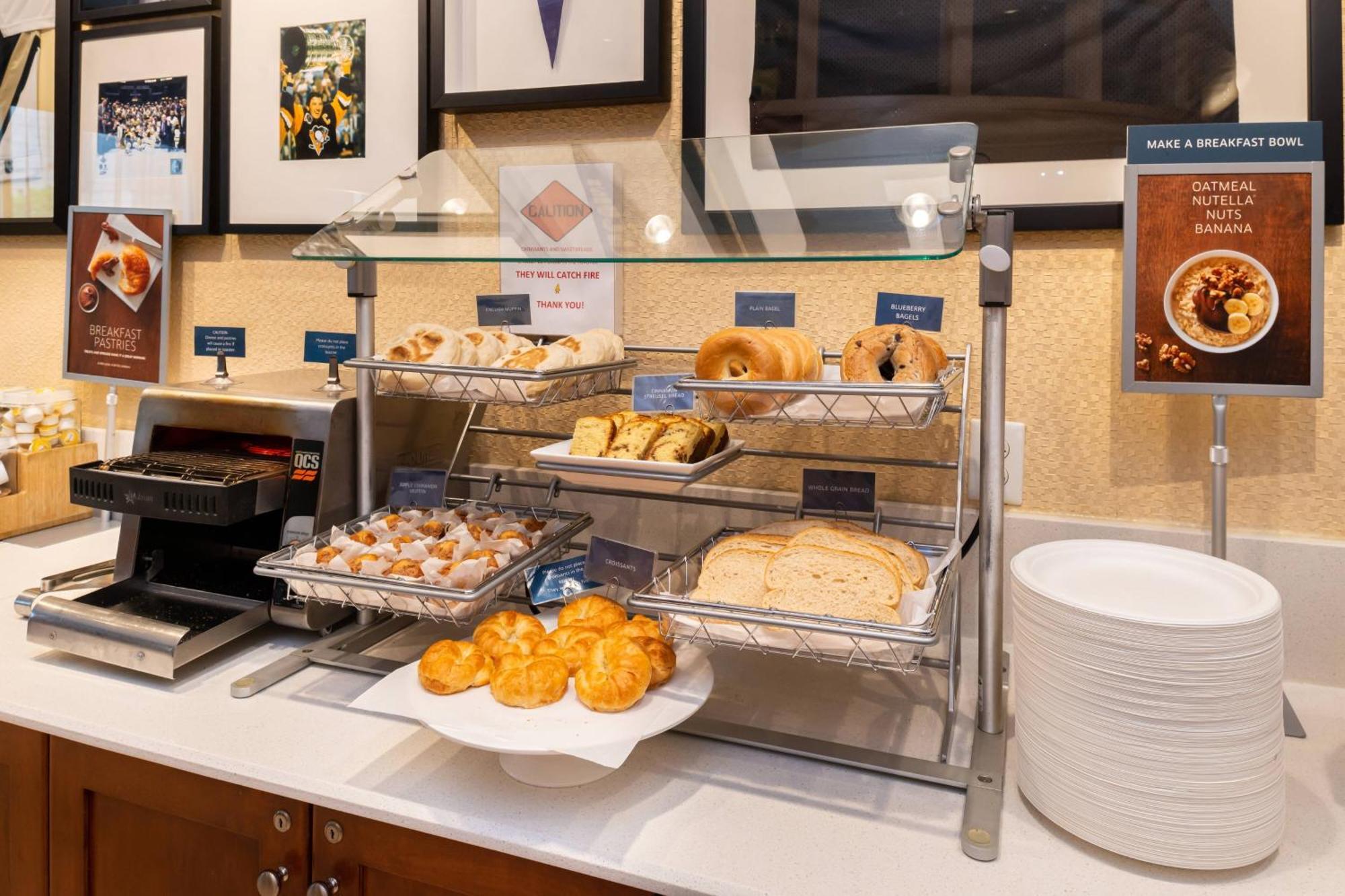 Springhill Suites By Marriott Pittsburgh North Shore Bagian luar foto