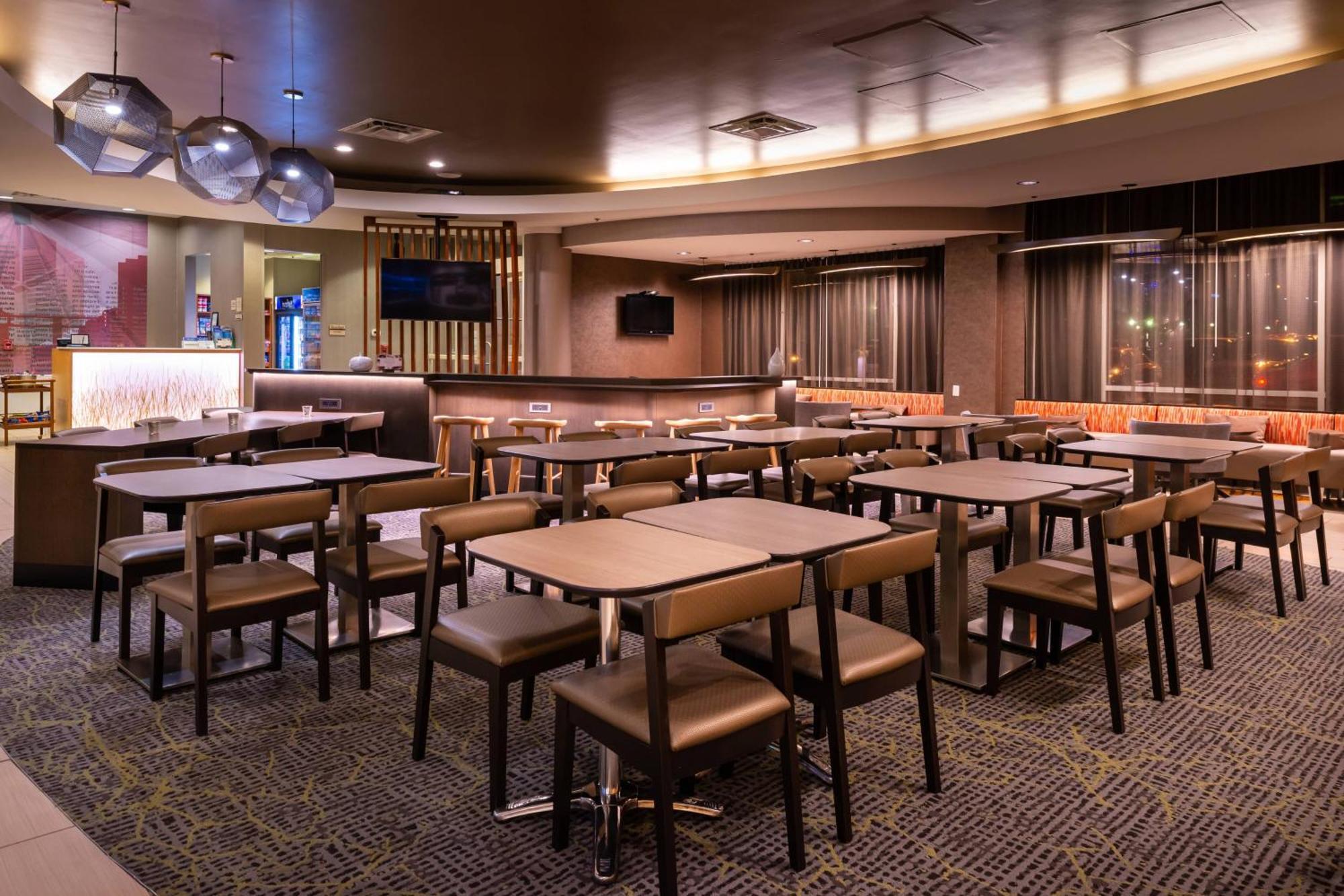 Springhill Suites By Marriott Pittsburgh North Shore Bagian luar foto