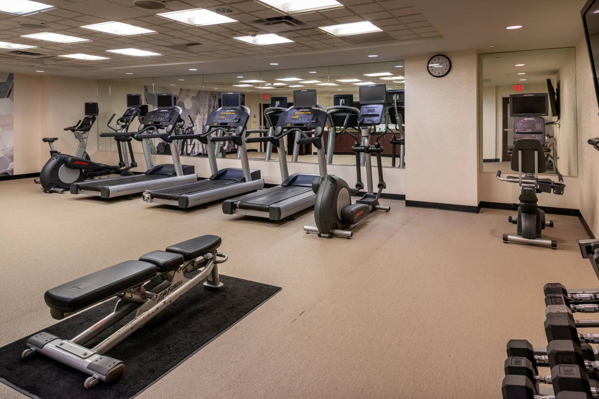 Springhill Suites By Marriott Pittsburgh North Shore Bagian luar foto