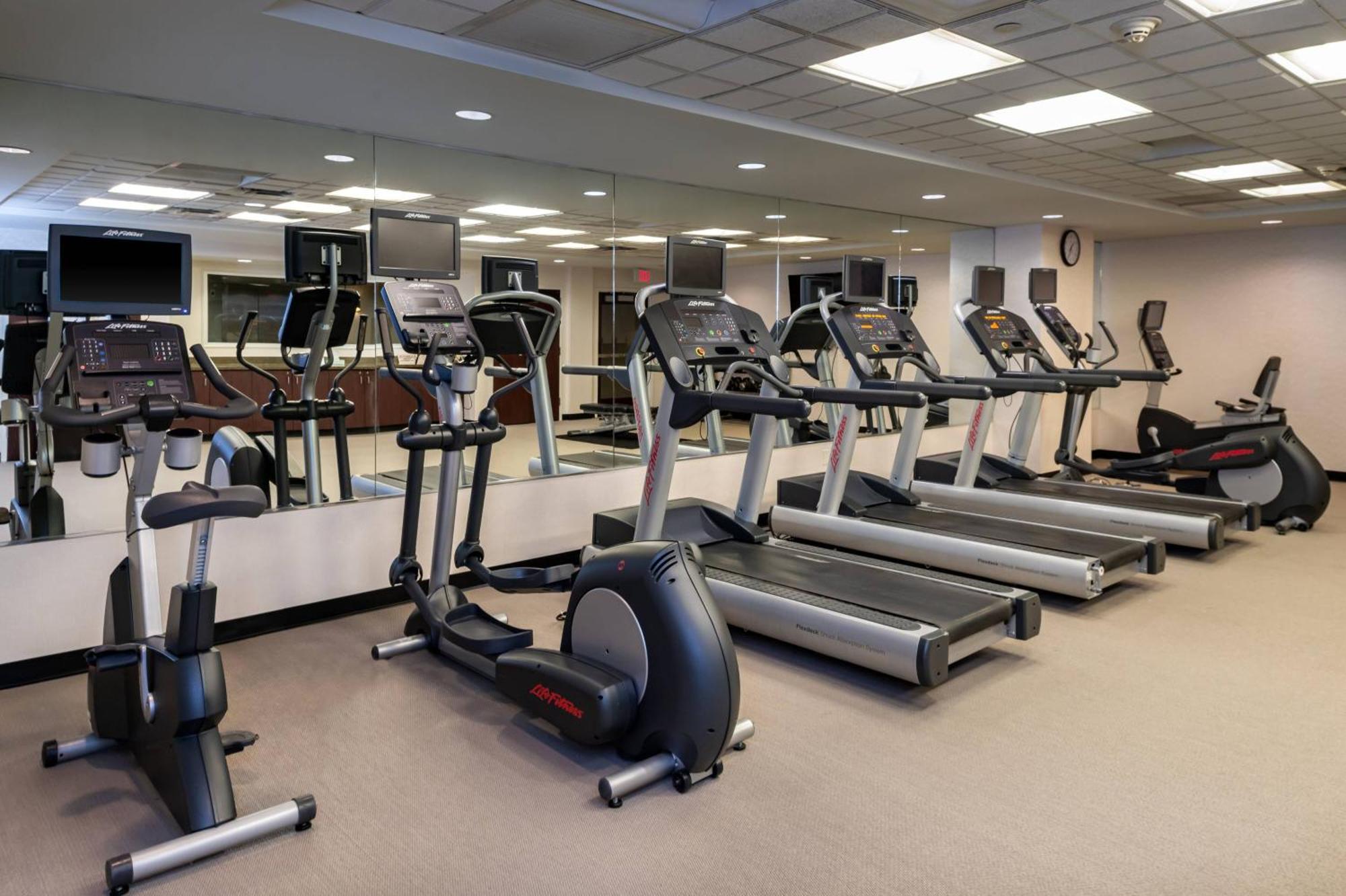 Springhill Suites By Marriott Pittsburgh North Shore Bagian luar foto
