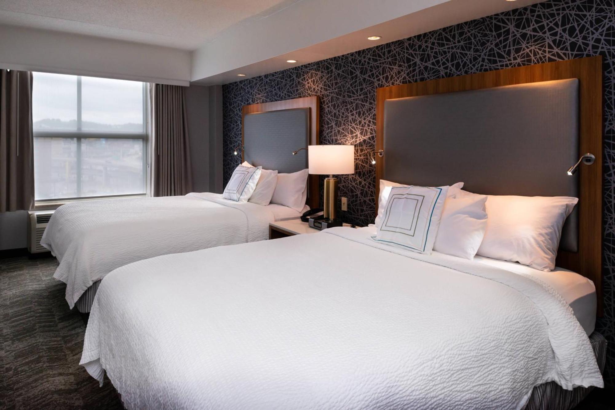 Springhill Suites By Marriott Pittsburgh North Shore Bagian luar foto